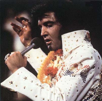 Elvis Presley - Singing/Anzug mit Stars