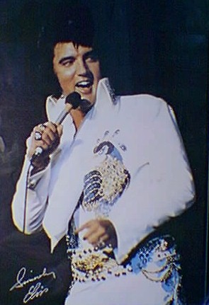 Elvis Presley - Singing